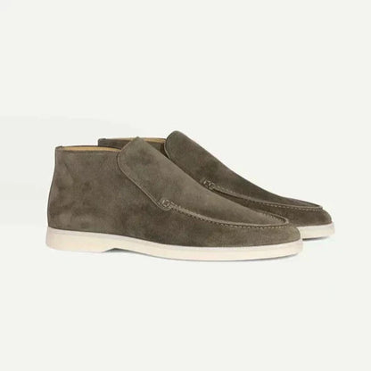 Scarpe in suede.