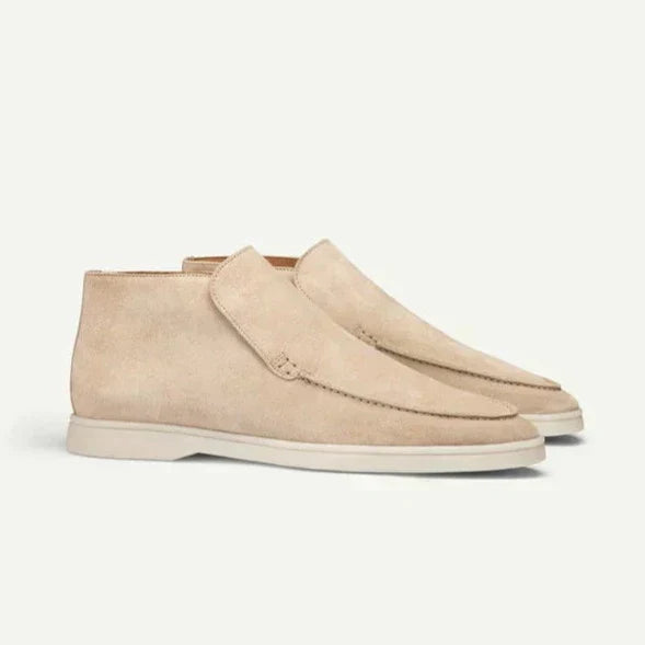 Scarpe in suede.